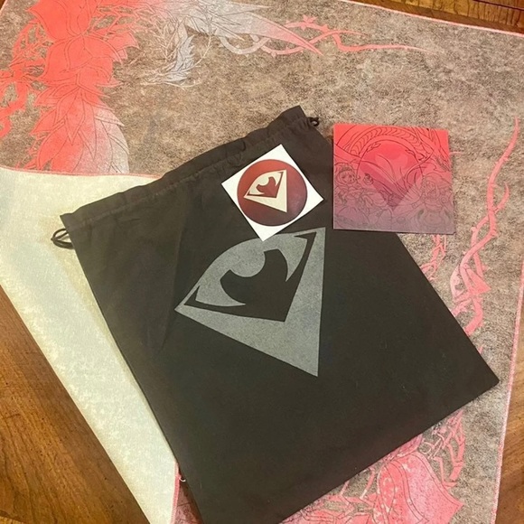 Pvramid Playmat The Crimson Thorn Dragon, Yugioh and MTG - Picture 11 of 12